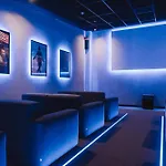Blau Student Housing - Students Only Apartmán *