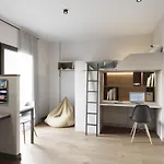 Blau Student Housing - Students Only * Barcelona
