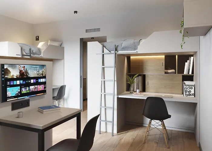 Blau Student Housing - Students Only Apartment