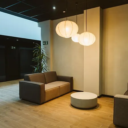 Apartment Blau Student Housing - Students Only *