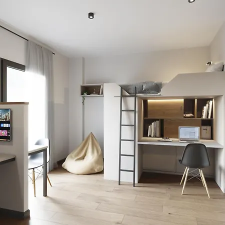 Blau Student Housing - Students Only * Barcelona